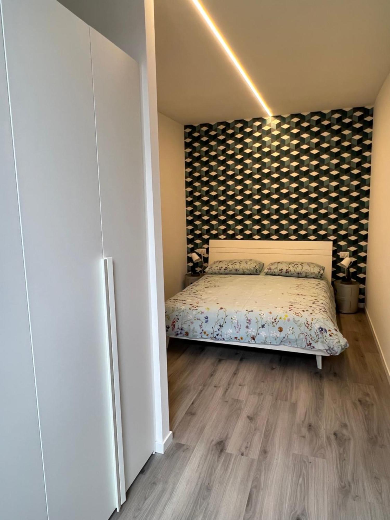 Blue Sapphire Como Cozy Flat In Center Of City Apartment Exterior foto